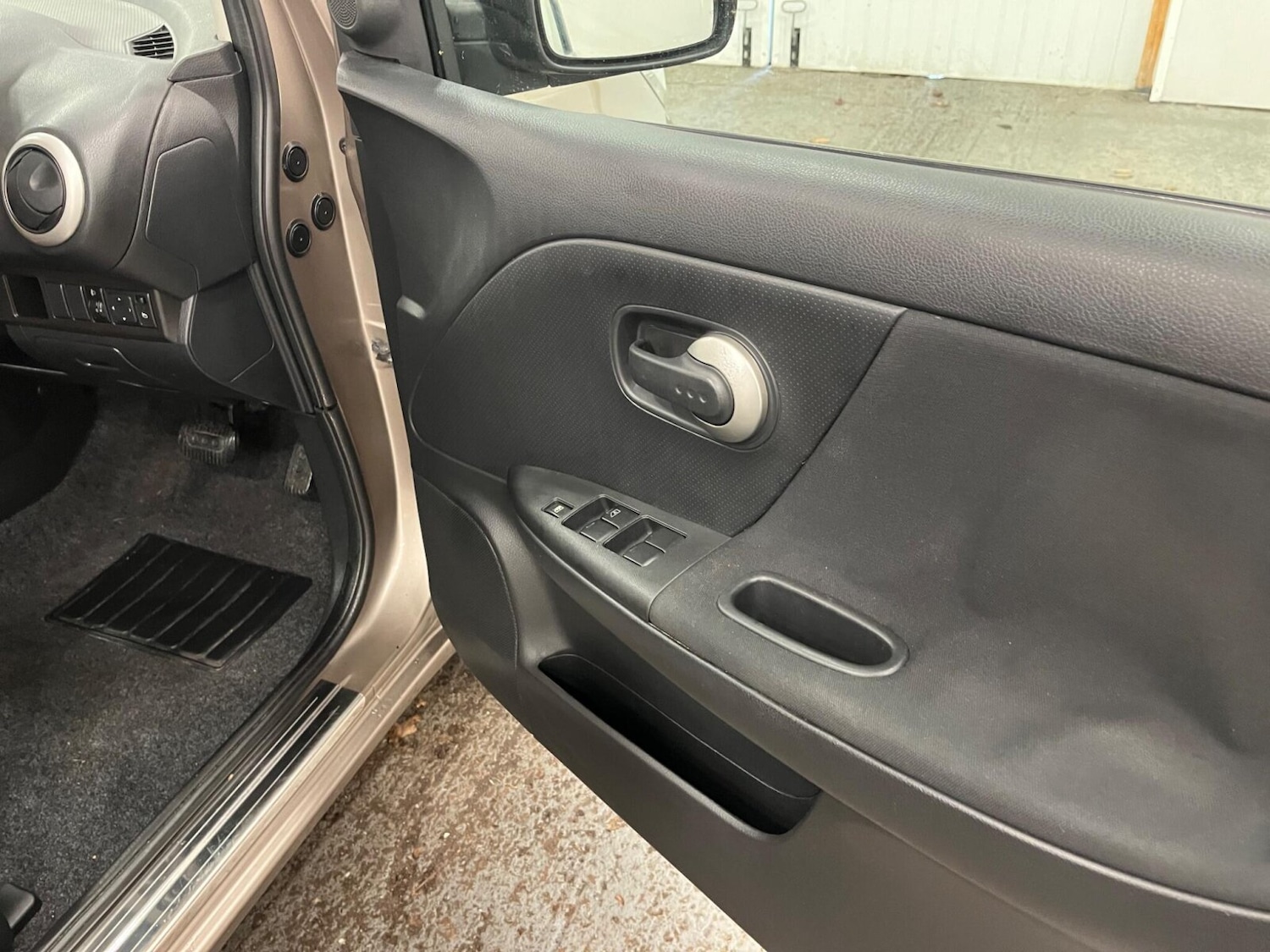 Used Nissan Note 2009 for sale - 76415106: Photo 22