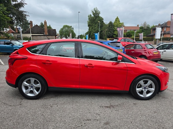 Used Ford Focus 2014 for sale - 75443352: Photo 9