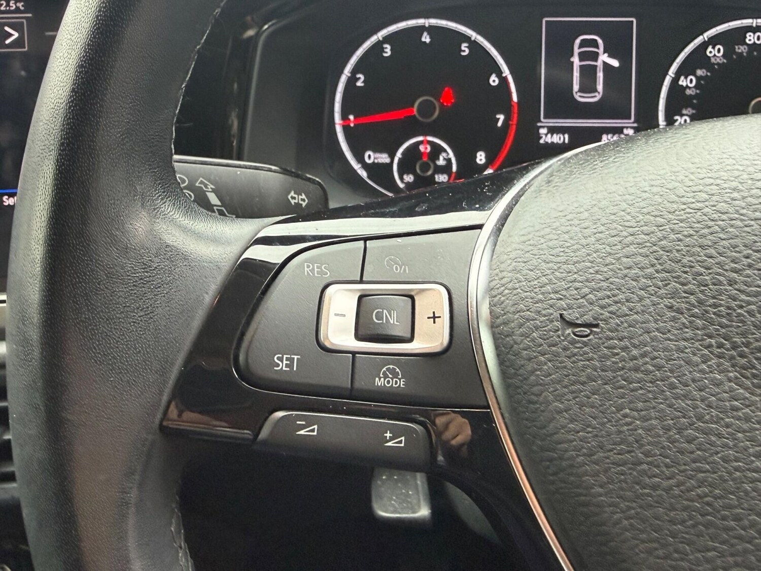 Used Volkswagen Polo 2021 for sale - 76112086: Photo 31