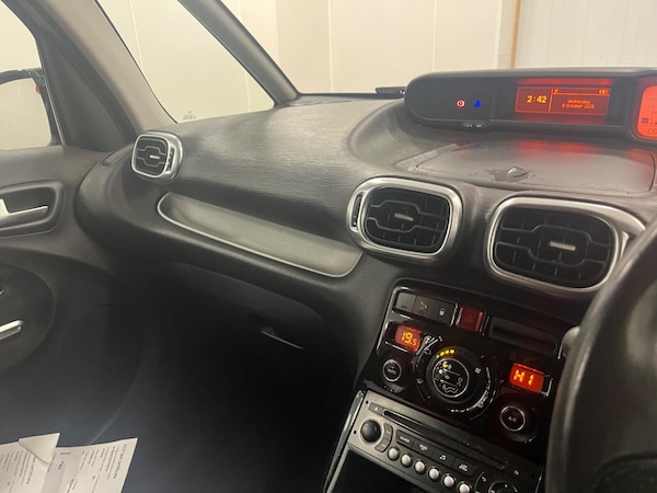 Used Citroen C3 Picasso 2013 for sale - 76255072: Photo 16