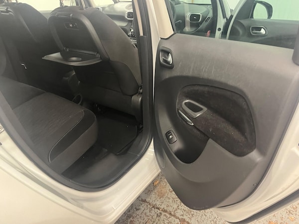 Used Citroen C3 Picasso 2013 for sale - 76255072: Photo 22
