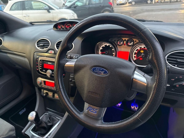 Used Ford Focus 2010 for sale - 75392018: Photo 12