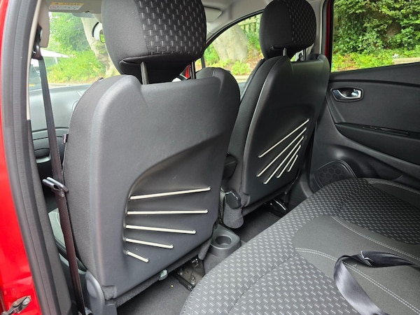 Used Renault Captur 2017 for sale - 75391629: Photo 32