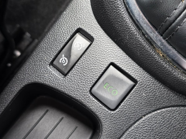 Used Renault Captur 2017 for sale - 75391629: Photo 41