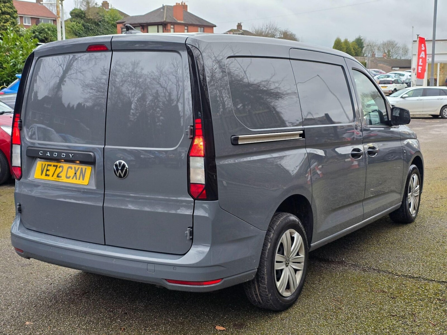 Used Volkswagen Caddy Maxi 2023 for sale - 77797800: Photo 3