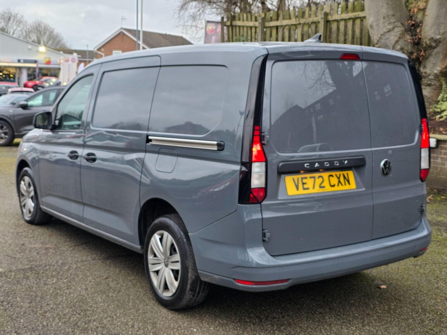 Used Volkswagen Caddy Maxi 2023 for sale - 77797800: Photo 5