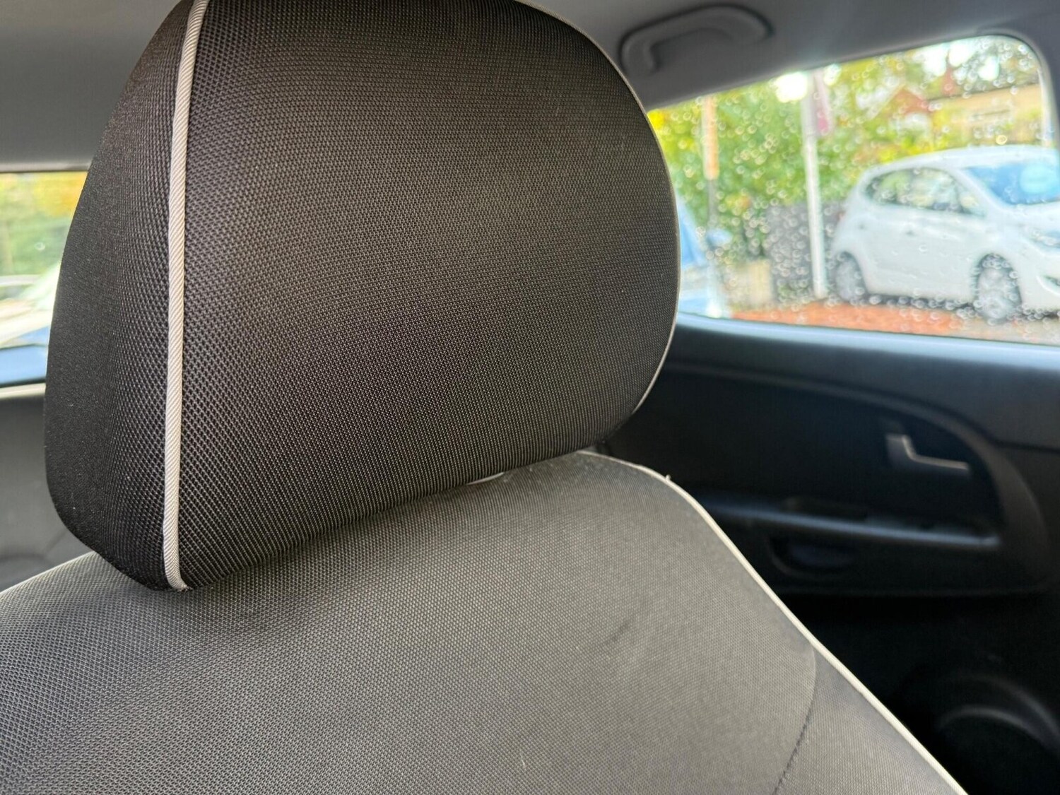 Used Kia Venga 2013 for sale - 76428241: Photo 22