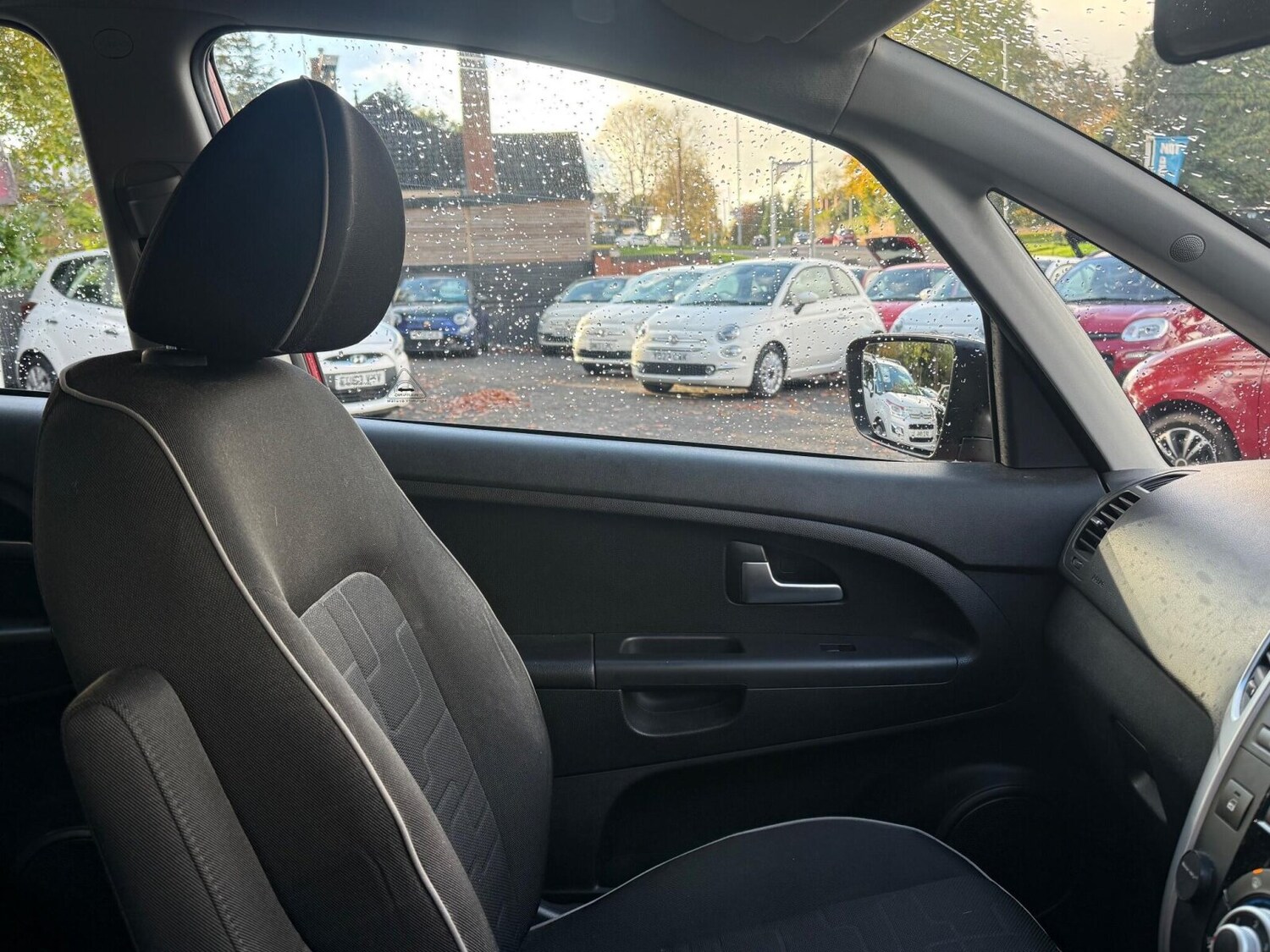 Used Kia Venga 2013 for sale - 76428241: Photo 23