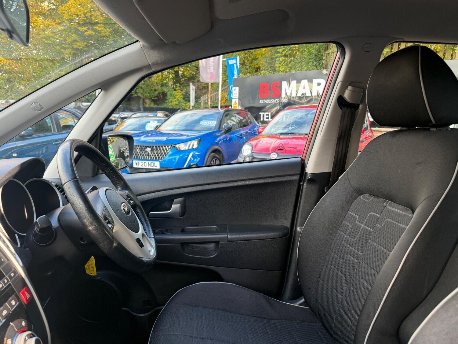 Used Kia Venga 2013 for sale - 76428241: Photo 28