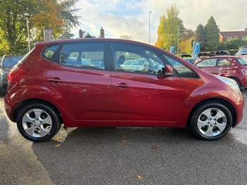 Used Kia Venga 2013 for sale - 76428241: Photo