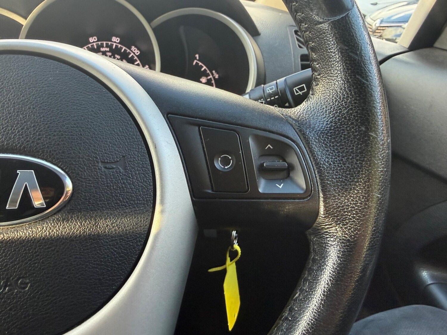 Used Kia Venga 2013 for sale - 76428241: Photo 35