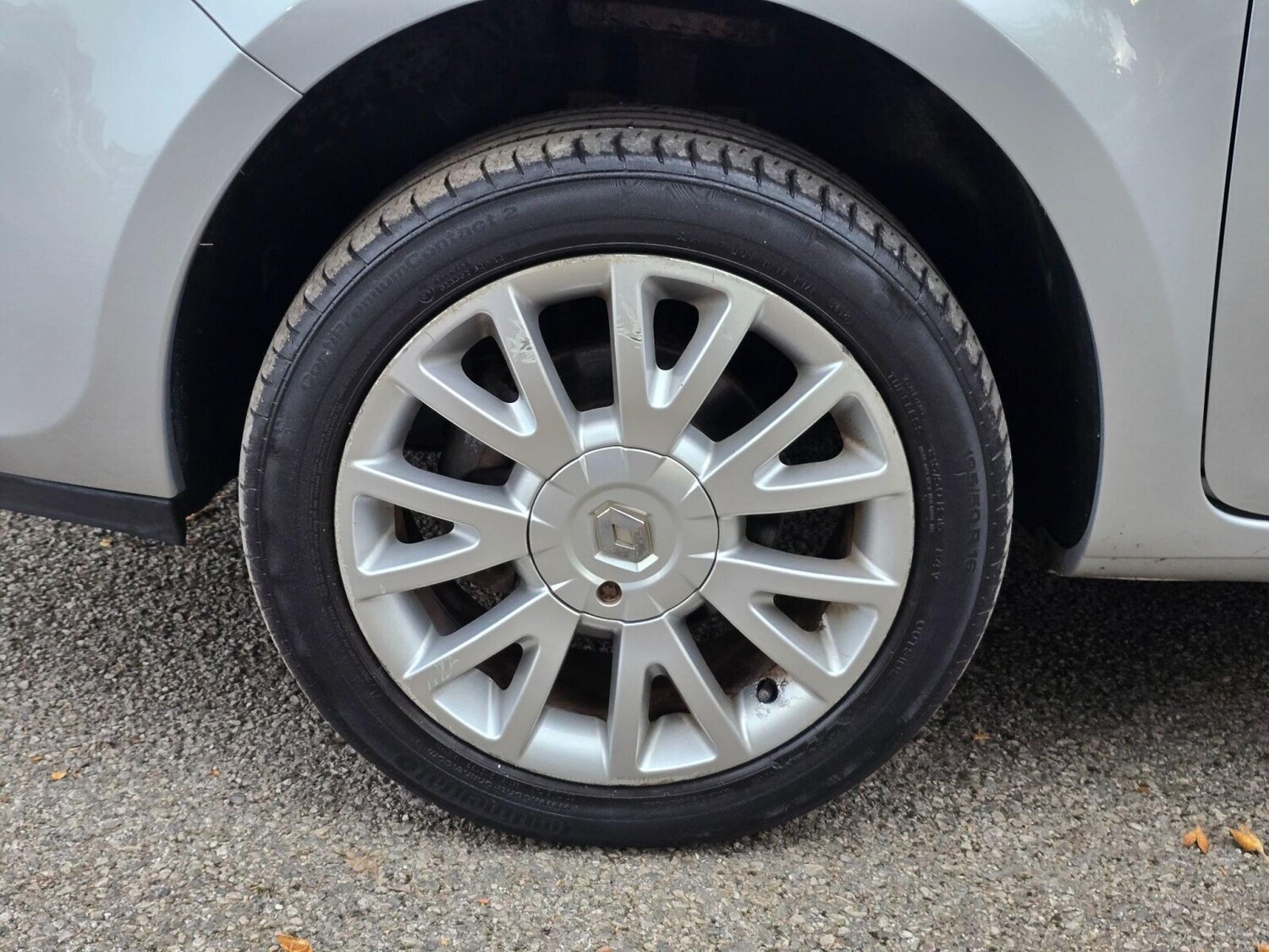 Used Renault Clio 2011 for sale - 75894713: Photo 35