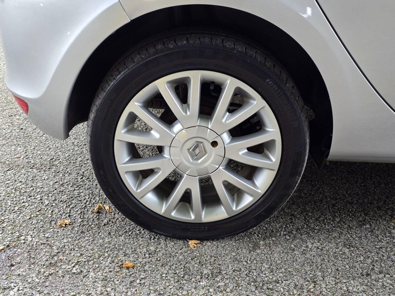 Used Renault Clio 2011 for sale - 75894713: Photo 38