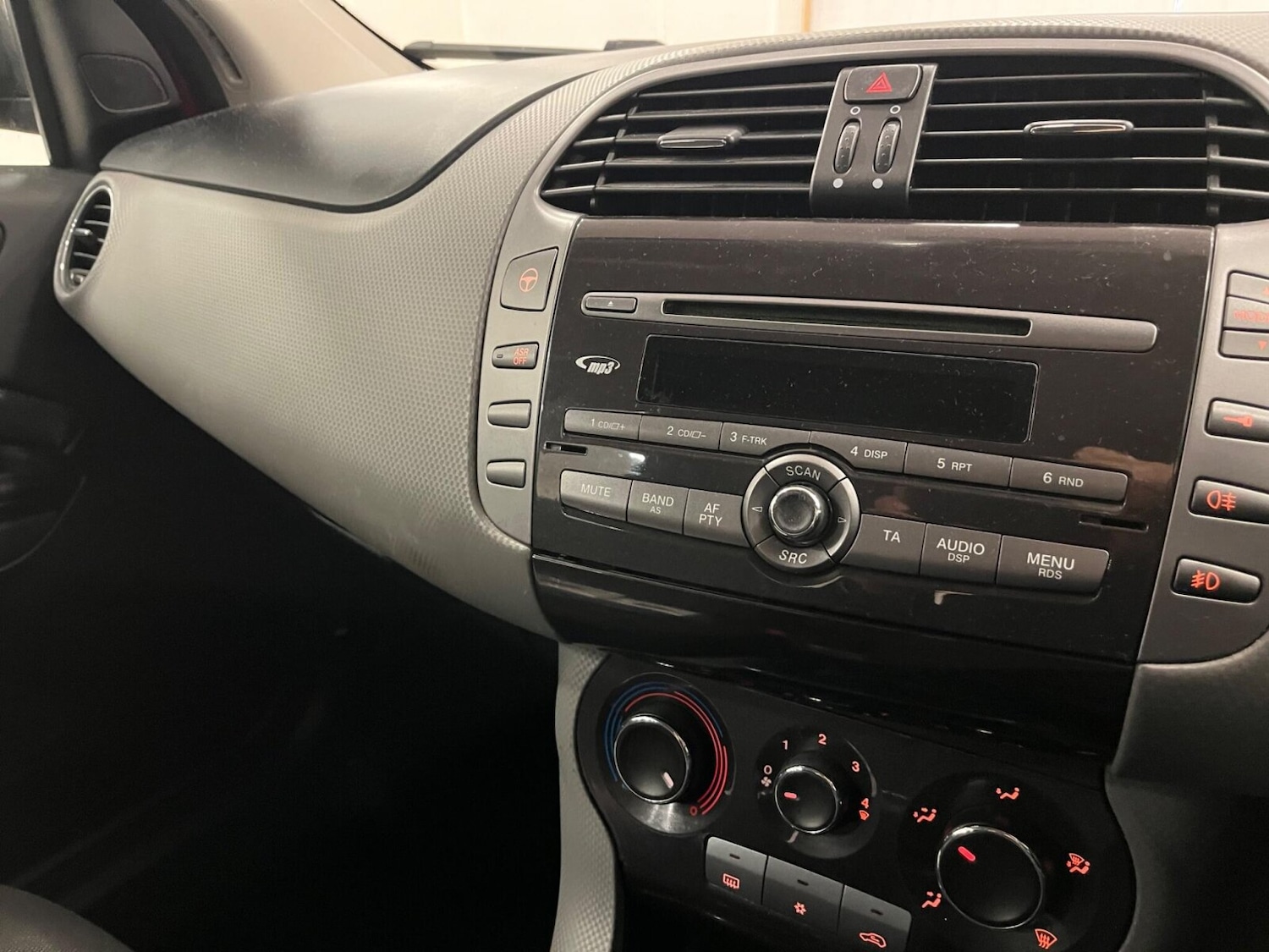 Used Fiat Bravo 2013 for sale - 77052069: Photo 11