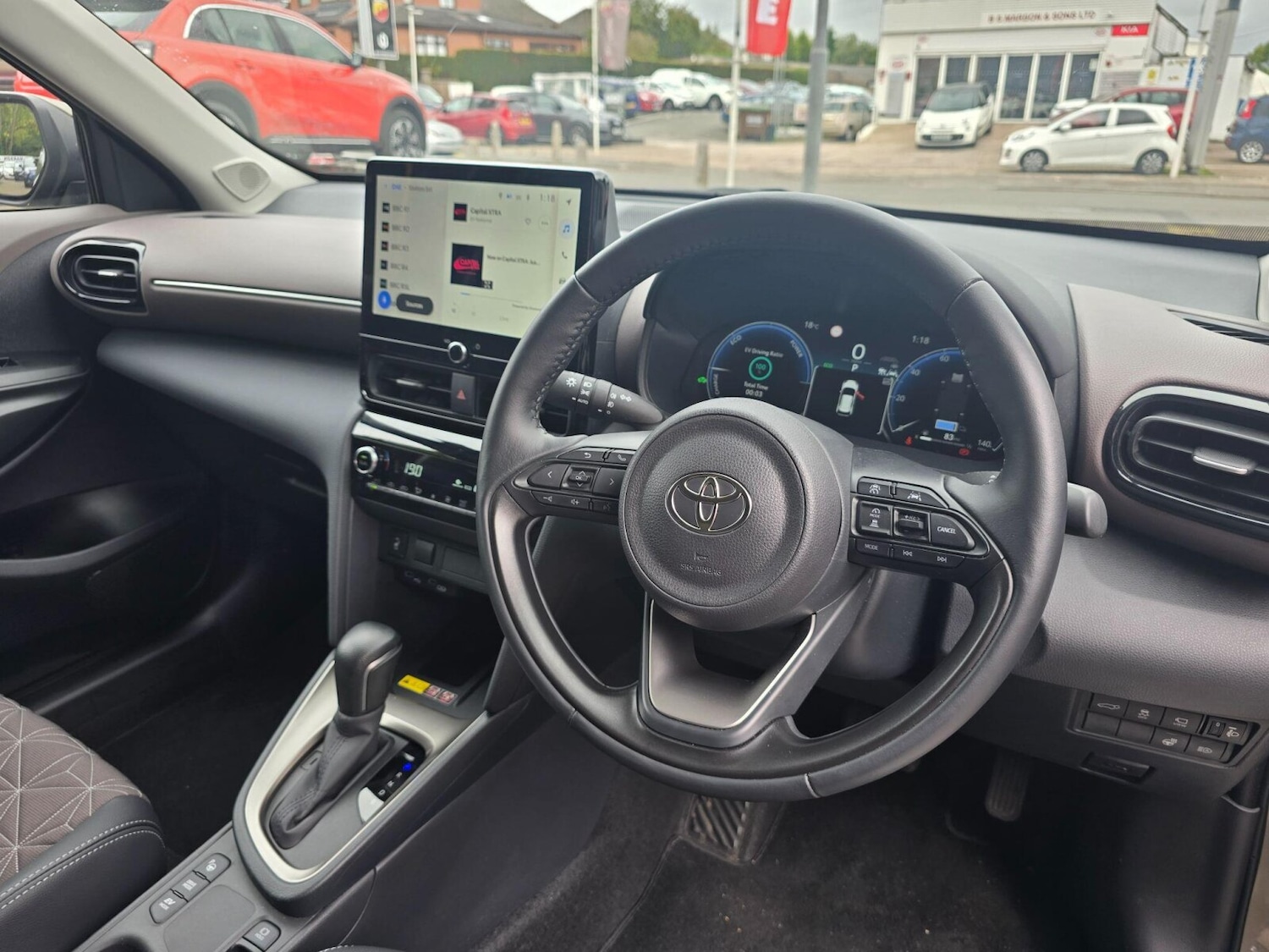 Used Toyota Yaris Cross 2024 for sale - 76130492: Photo 14