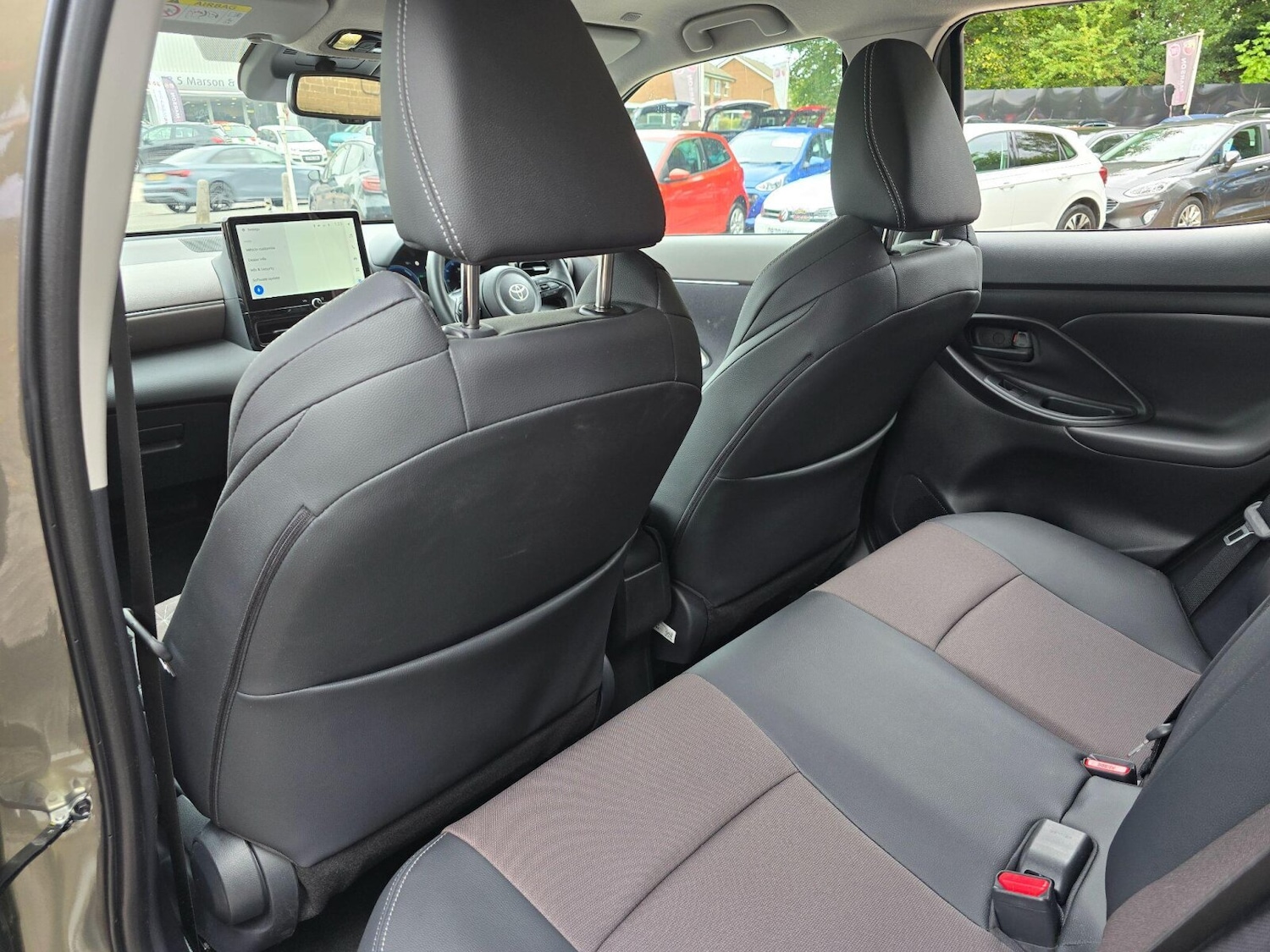 Used Toyota Yaris Cross 2024 for sale - 76130492: Photo 20