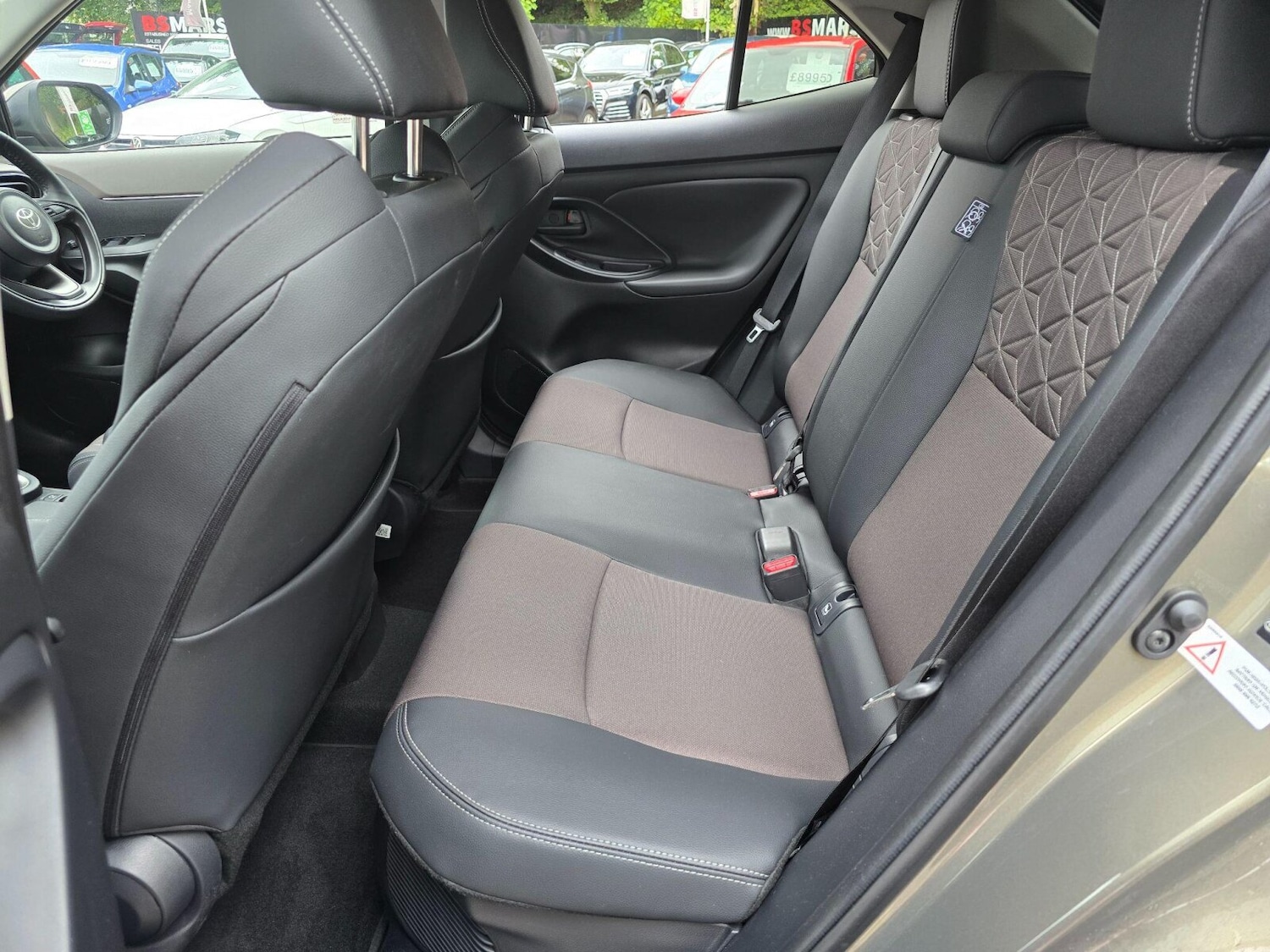 Used Toyota Yaris Cross 2024 for sale - 76130492: Photo 23
