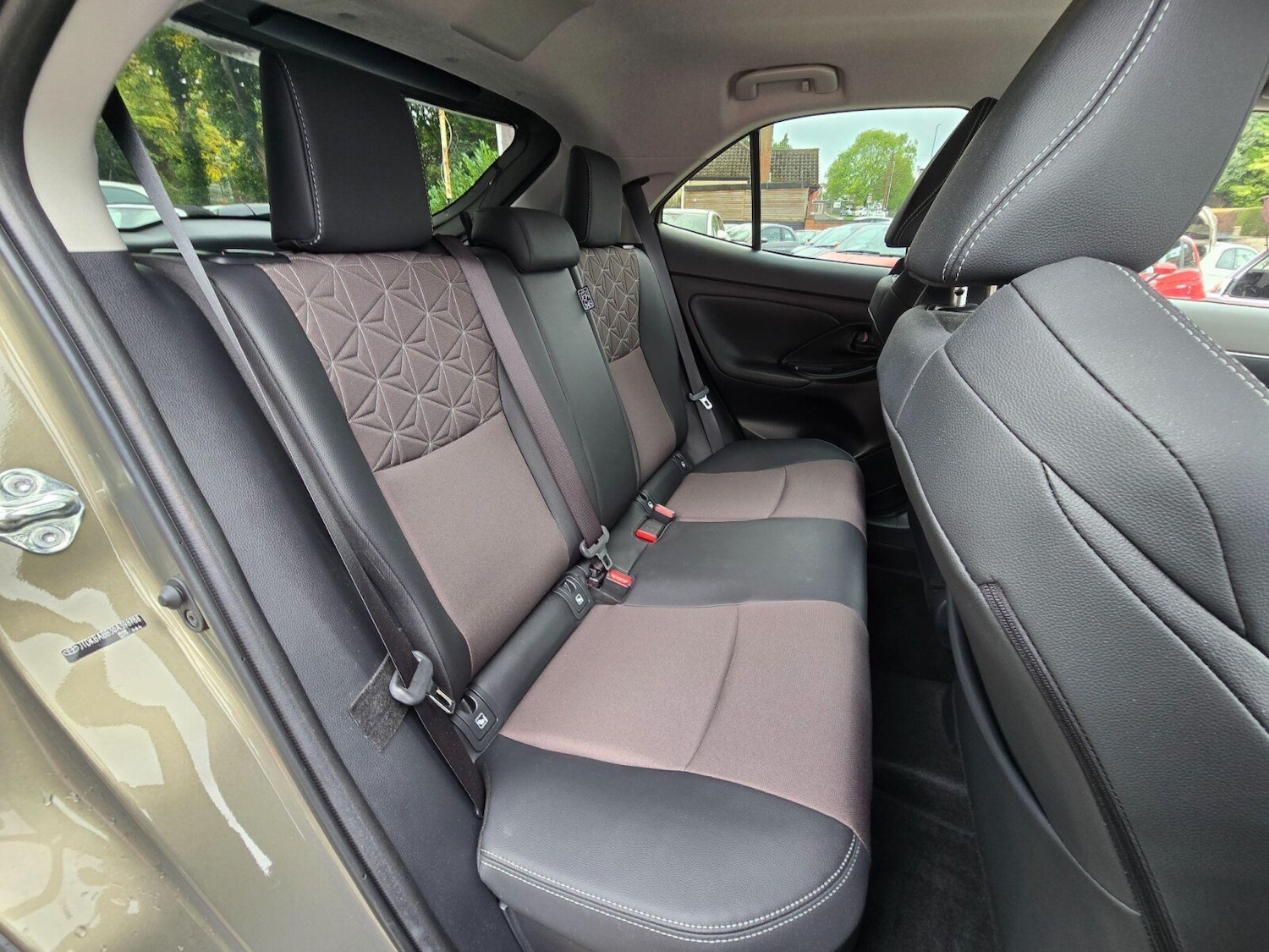 Used Toyota Yaris Cross 2024 for sale - 76130492: Photo 26