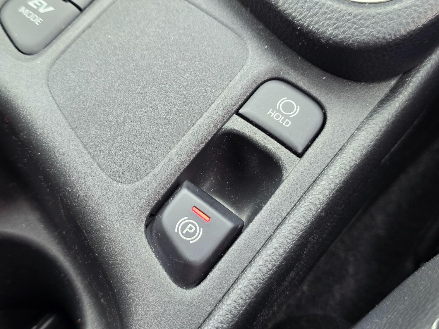 Used Toyota Yaris Cross 2024 for sale - 76130492: Photo 29