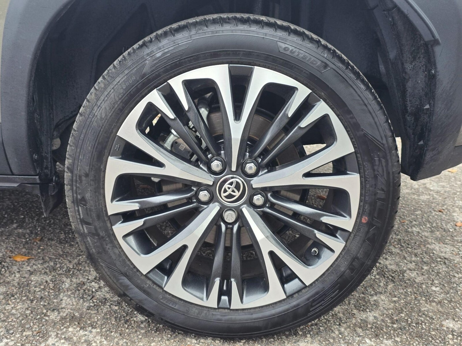 Used Toyota Yaris Cross 2024 for sale - 76130492: Photo 44