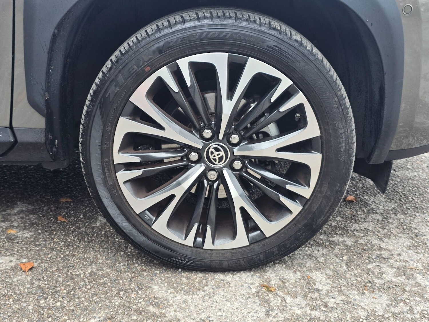 Used Toyota Yaris Cross 2024 for sale - 76130492: Photo 46
