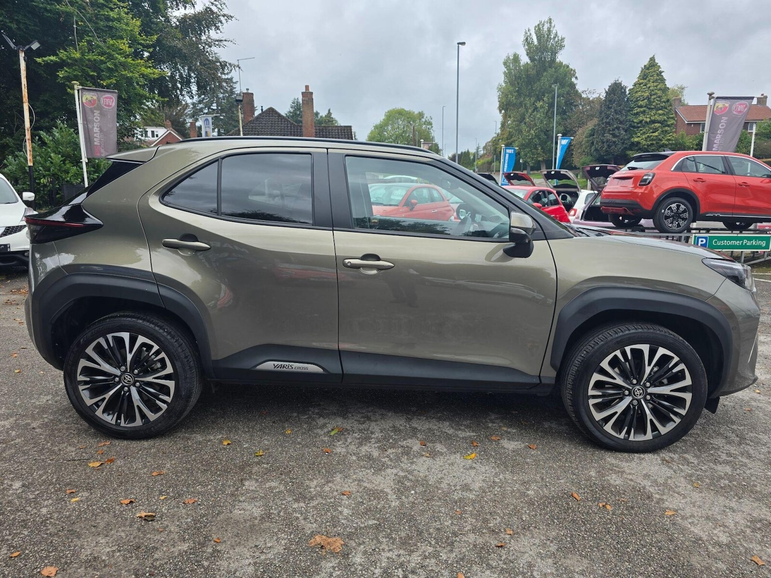 Used Toyota Yaris Cross 2024 for sale - 76130492: Photo 9