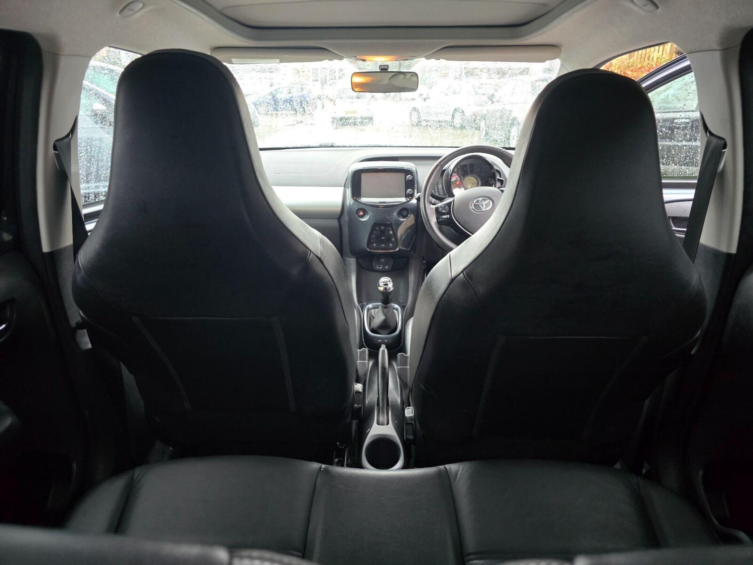 Used Toyota AYGO 2016 for sale - 77285671: Photo 12