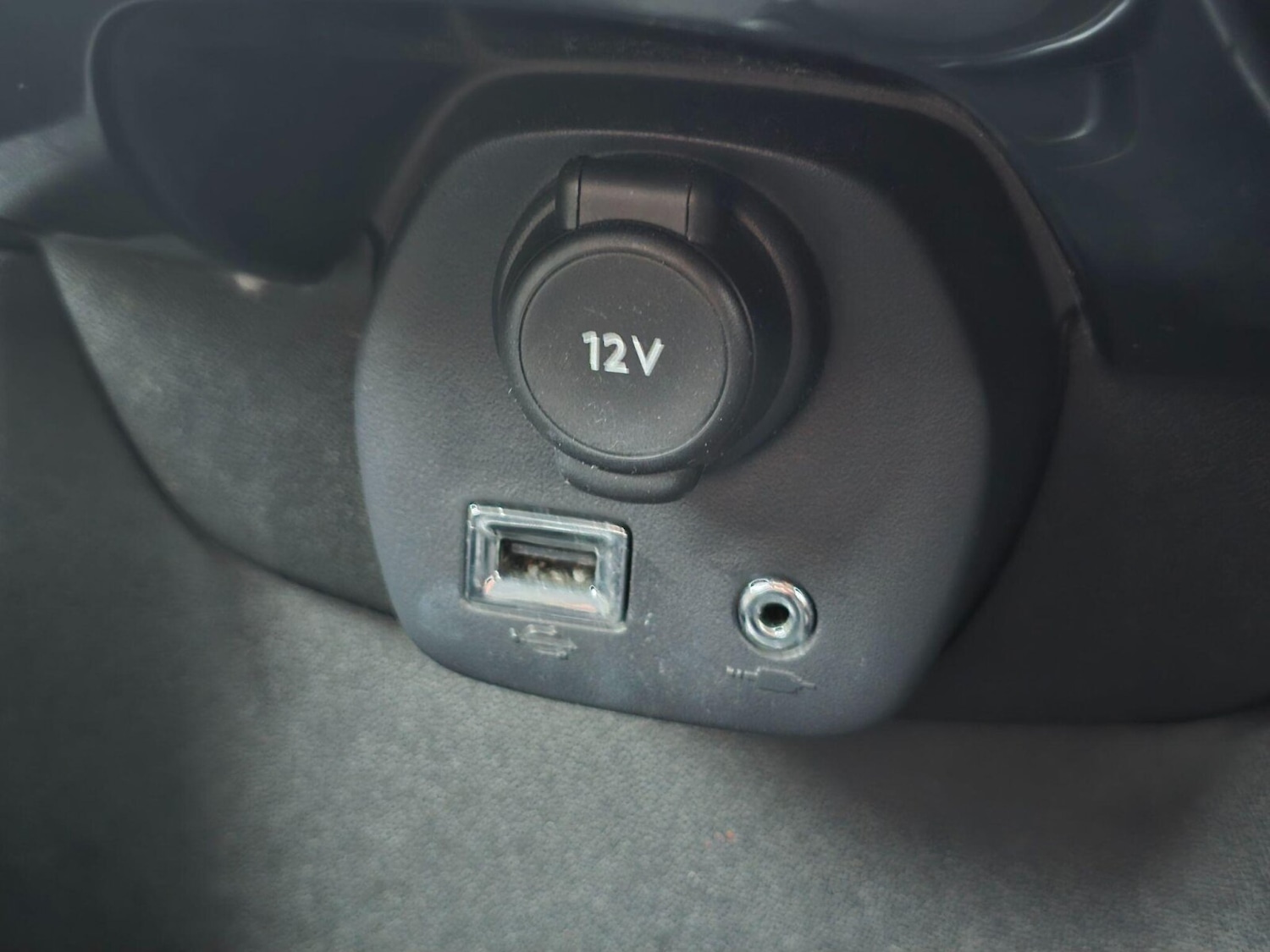 Used Toyota AYGO 2016 for sale - 77285671: Photo 28