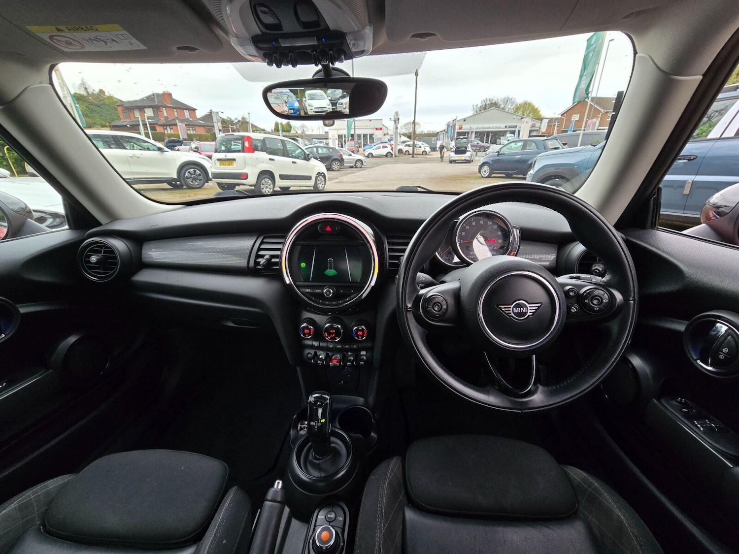 Used MINI Hatch 2018 for sale - 78133640: Photo 11