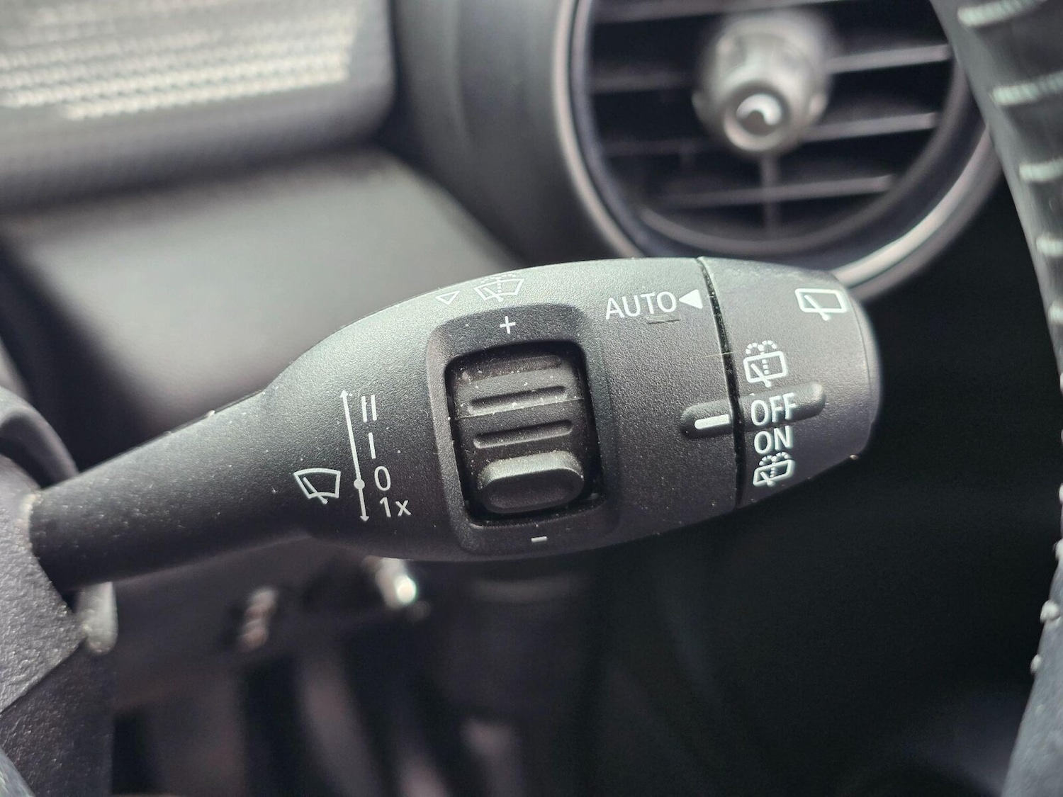 Used MINI Hatch 2018 for sale - 78133640: Photo 24