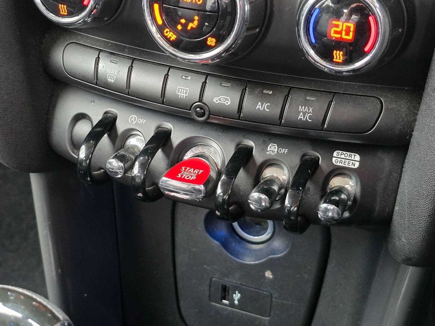 Used MINI Hatch 2018 for sale - 78133640: Photo 26