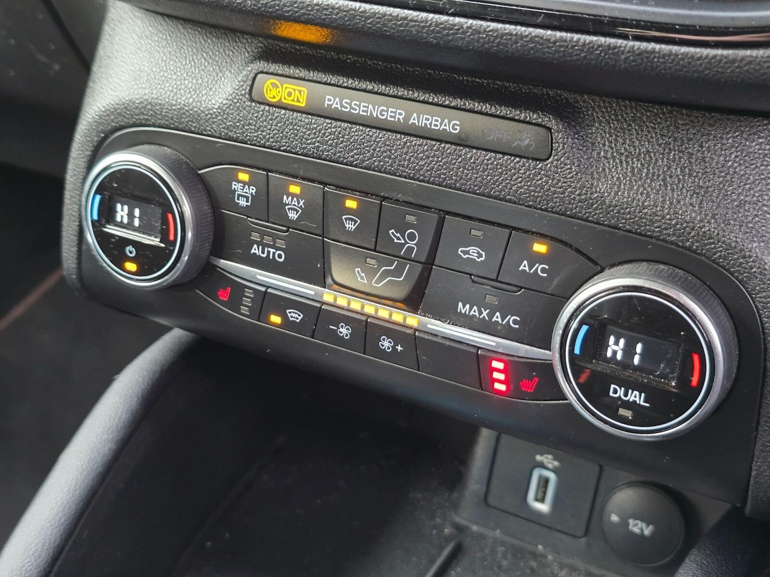 Used Ford Focus 2020 for sale - 77560620: Photo 32