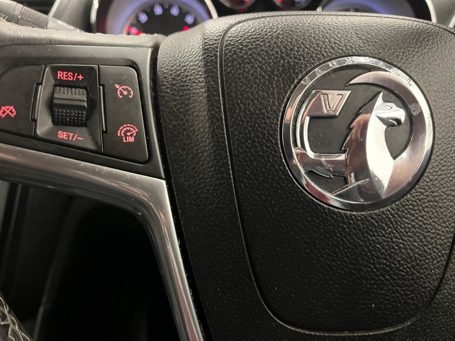 Used Vauxhall Mokka 2015 for sale - 77565446: Photo 15