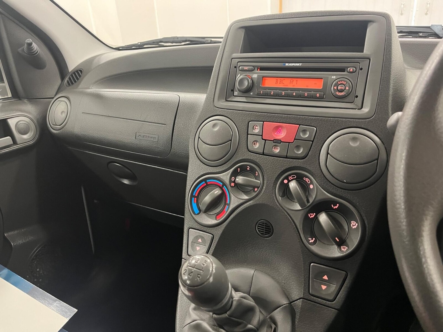 Used Fiat Panda 2011 for sale - 76415305: Photo 11