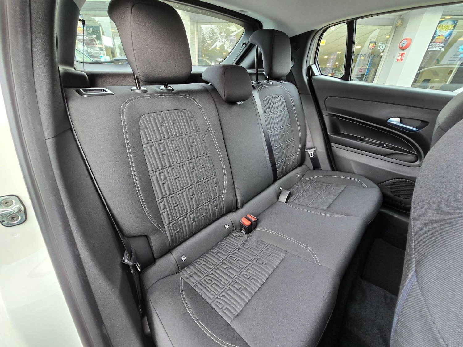 Used Fiat 600 2025 for sale - 76966536: Photo 16