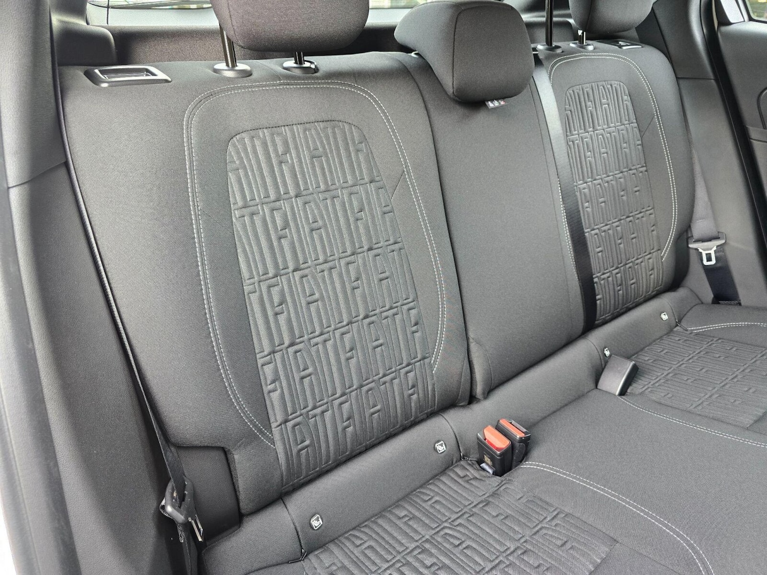 Used Fiat 600 2025 for sale - 76966536: Photo 17