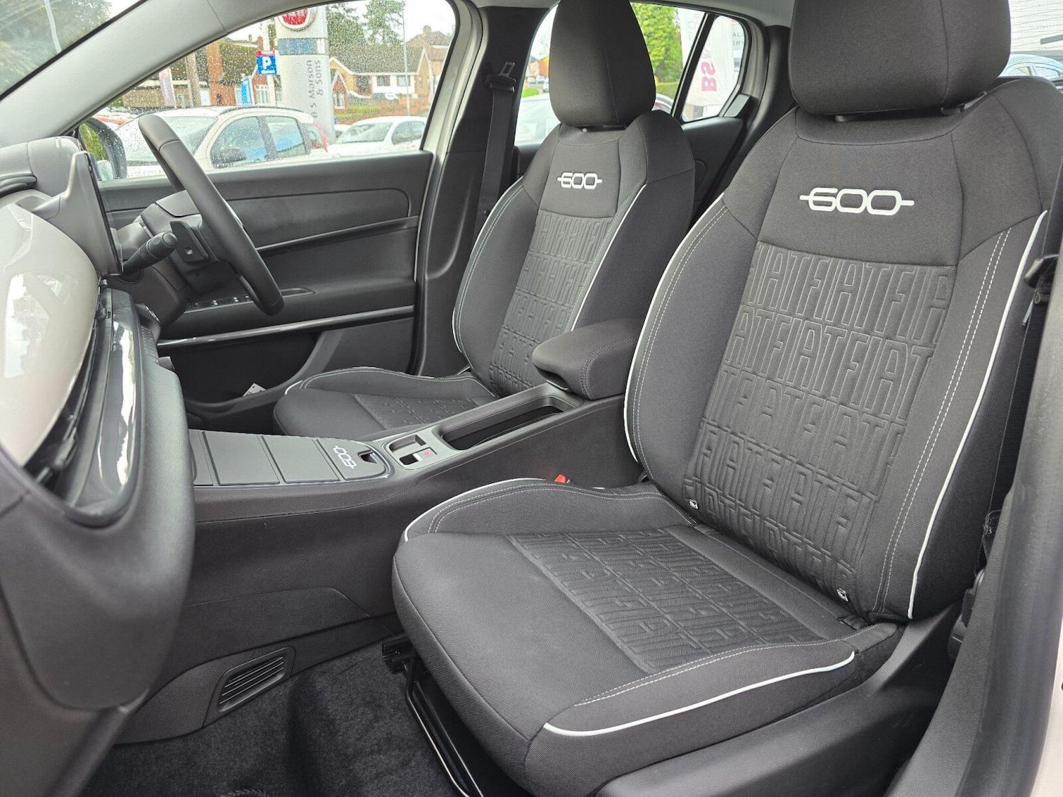 Used Fiat 600 2025 for sale - 76966536: Photo 45