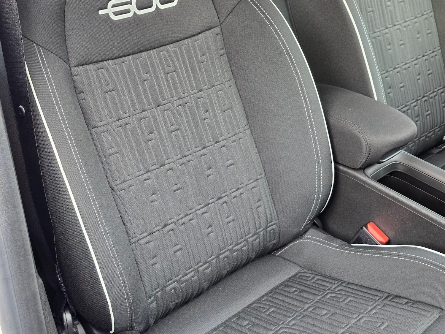 Used Fiat 600 2025 for sale - 76966536: Photo 52