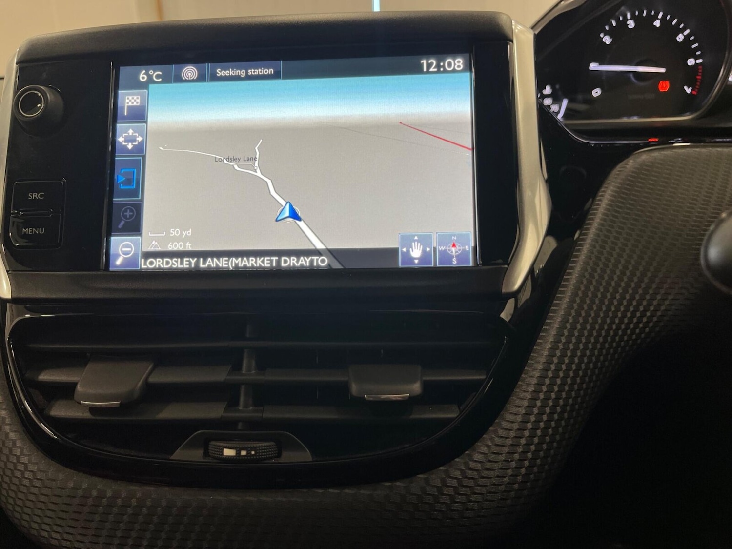 Used Peugeot 2008 2015 for sale - 77239539: Photo 19