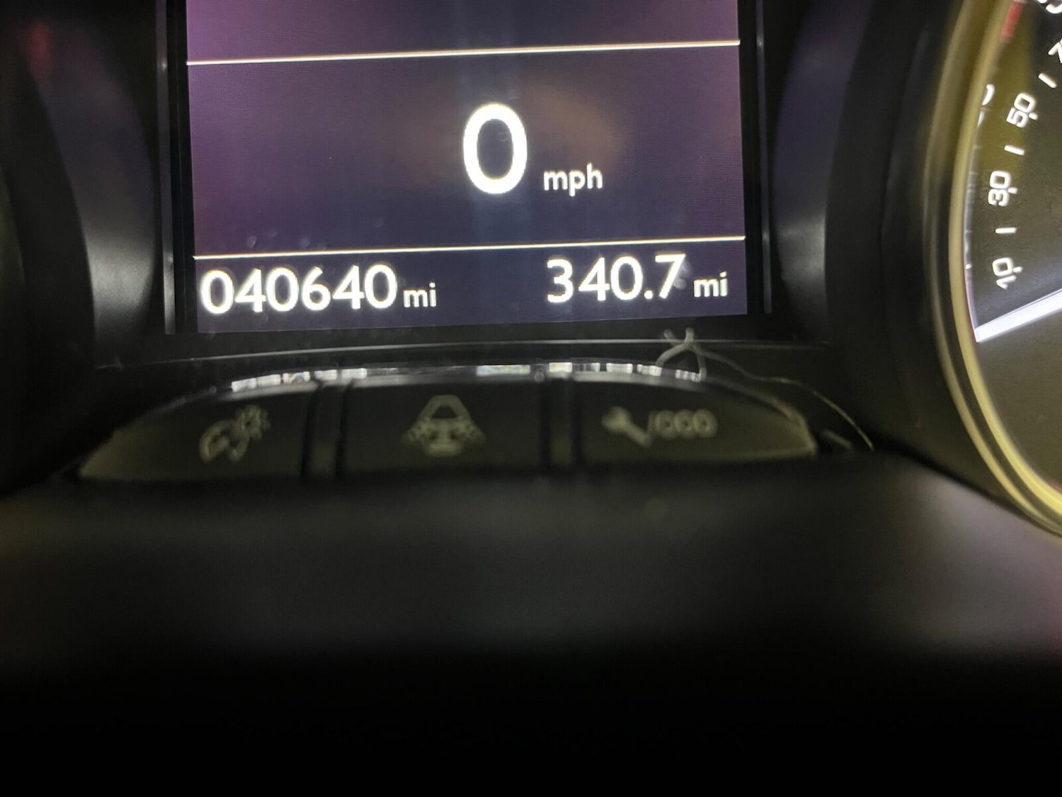 Used Peugeot 2008 2015 for sale - 77239539: Photo 20