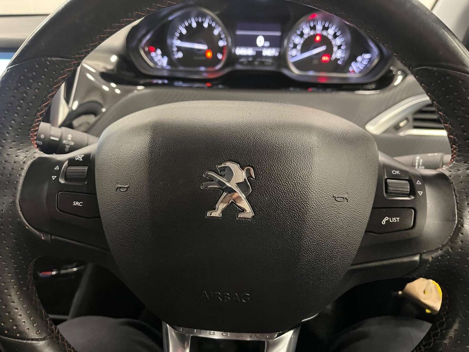 Used Peugeot 2008 2015 for sale - 77239539: Photo 21