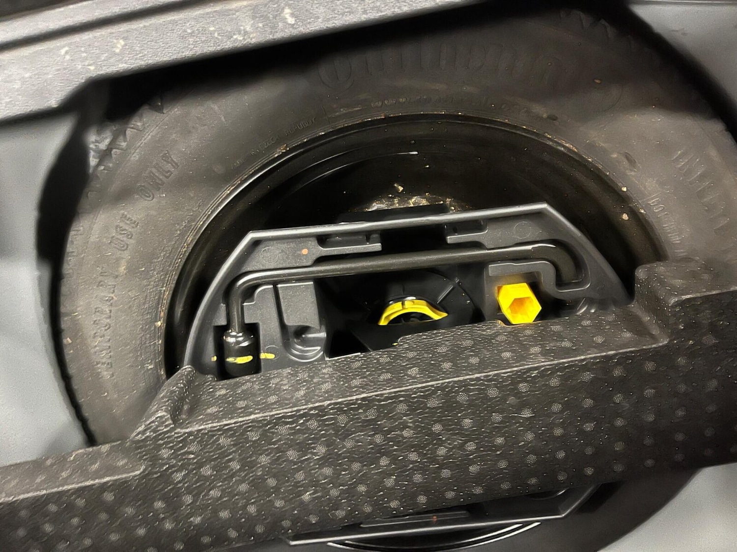 Used Peugeot 2008 2015 for sale - 77239539: Photo 25