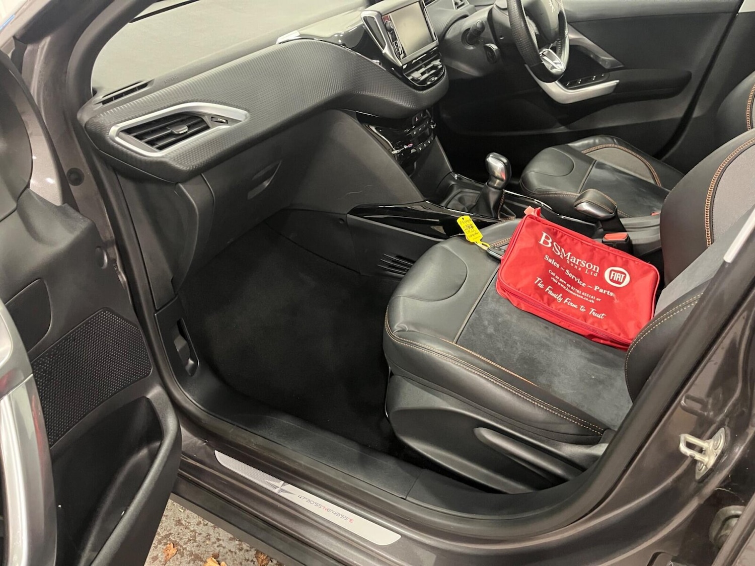 Used Peugeot 2008 2015 for sale - 77239539: Photo 34