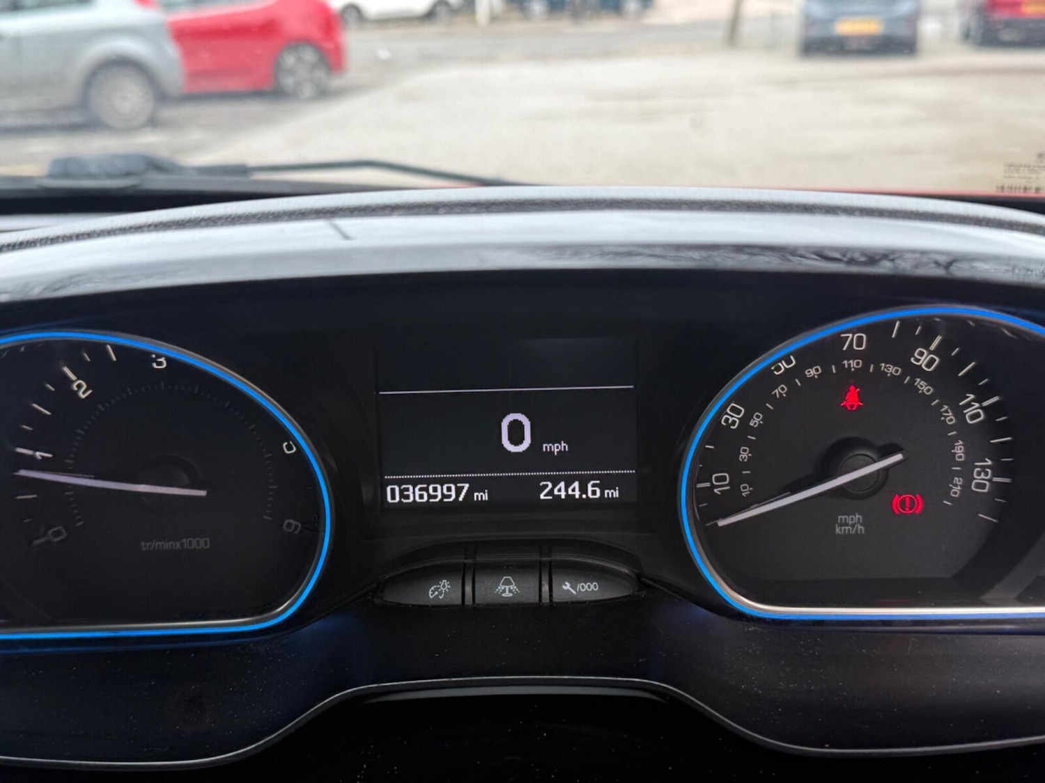 Used Peugeot 2008 2016 for sale - 77636230: Photo 22