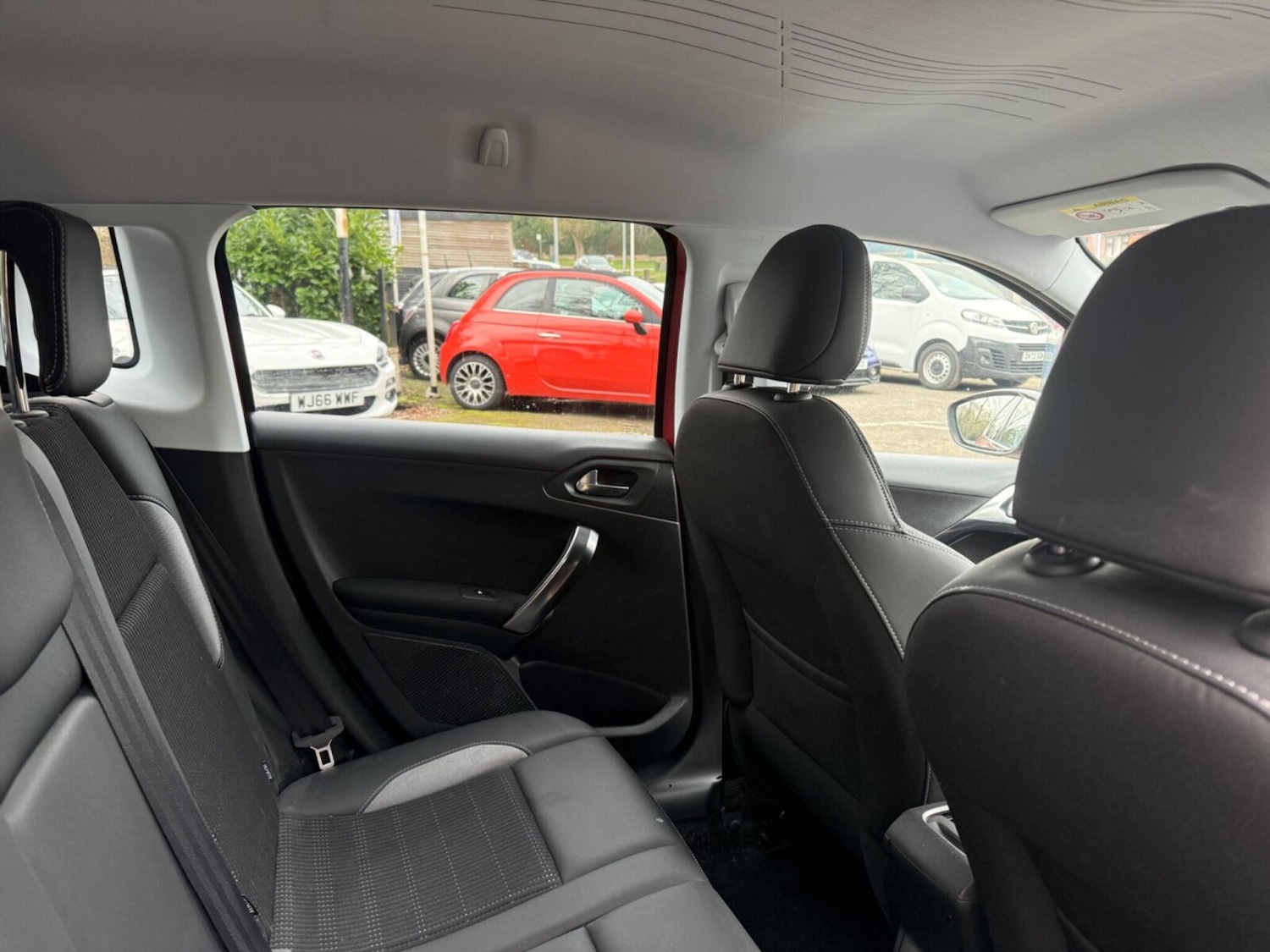 Used Peugeot 2008 2016 for sale - 77636230: Photo 36