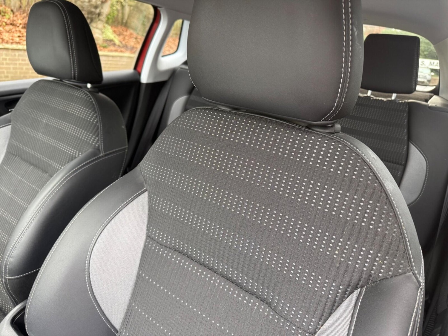 Used Peugeot 2008 2016 for sale - 77636230: Photo 37