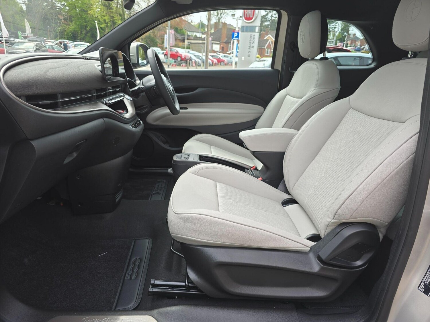 Used Fiat 500e for sale - 76622096: Photo 46