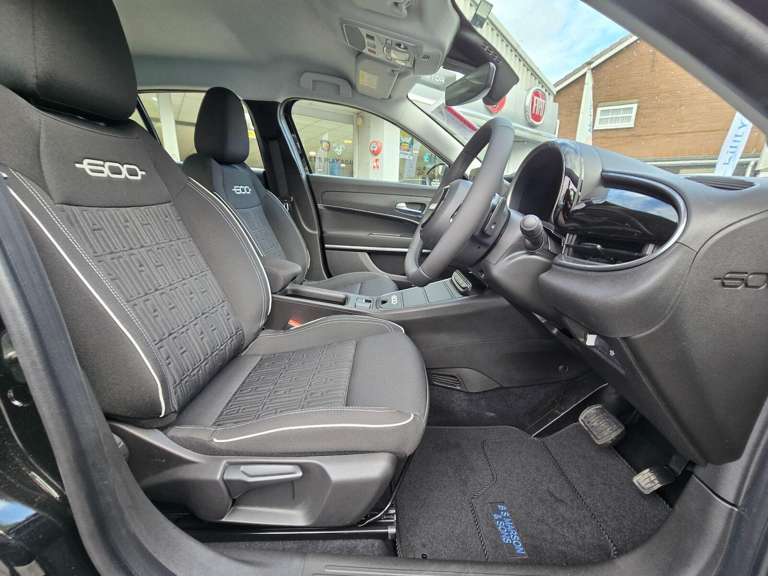 Used Fiat 600 2025 for sale - 76966540: Photo 13