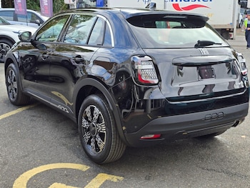 Used Fiat 600 2025 for sale - 76966540: Photo