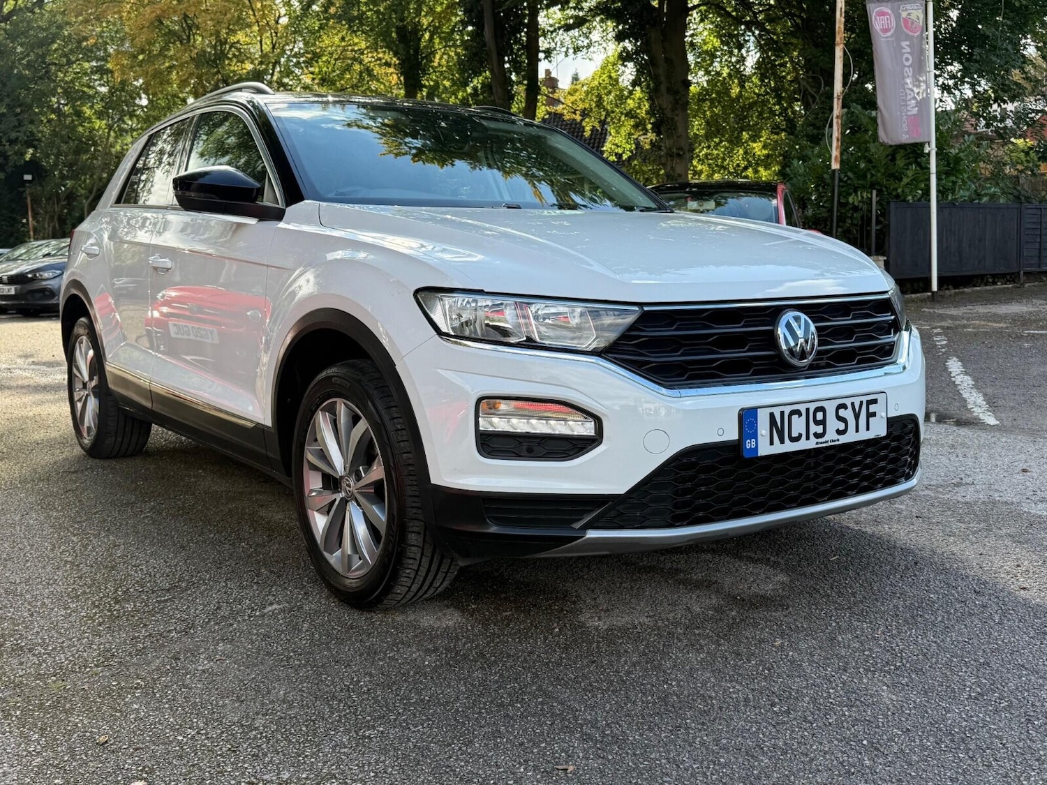 Used Volkswagen T-Roc 2019 for sale - 76003559: Photo 10